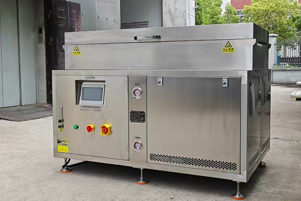 新芝阿弗斯-152℃超低溫淬火冷凍箱，極致低溫技術(shù)開(kāi)啟工業(yè)冷凍新時(shí)代